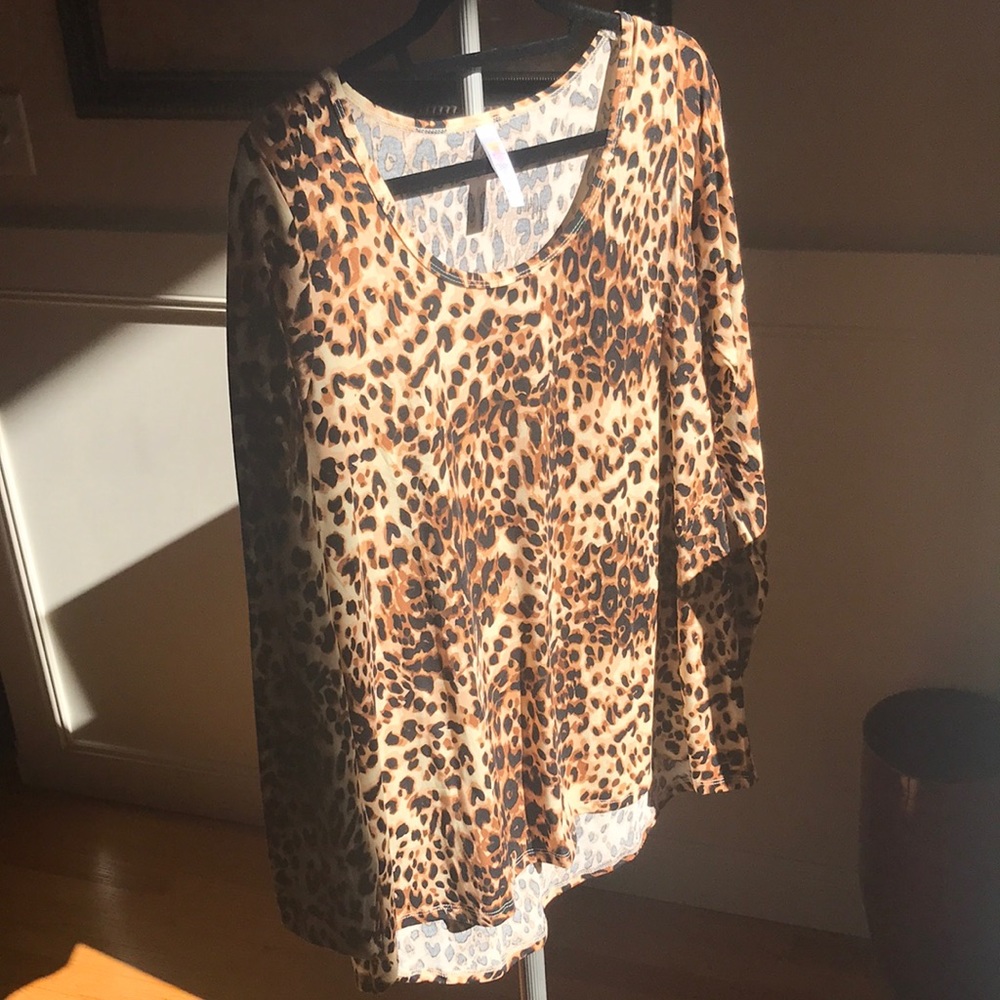 New Lularoe “Lynnae” leopard print Sz XL (Sku 108)